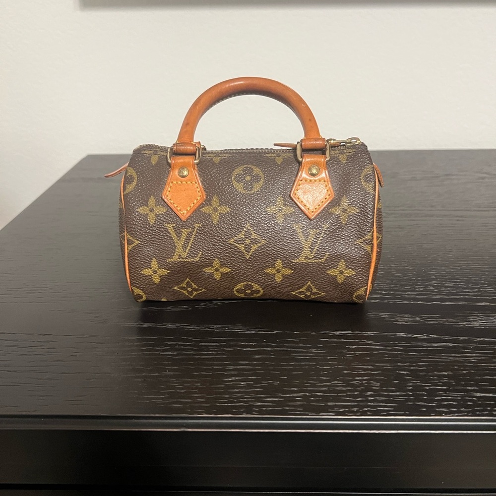 Louis Vuitton Monogram Mini Speedy